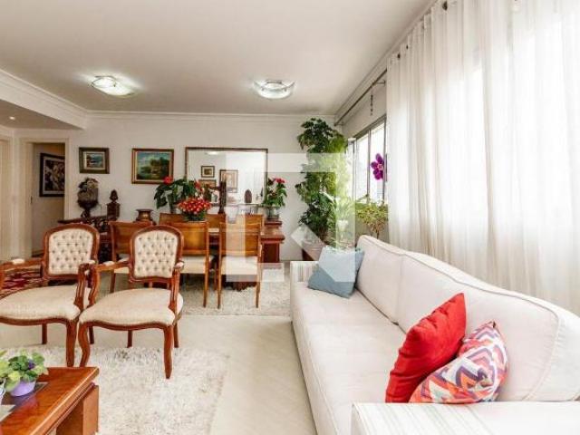 Apartamento para venda em Brooklin de 162.00m² com 4 Quartos, 1 Suite e 2 Garagens