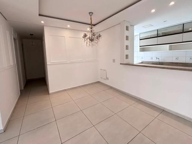 Apartamento para Venda em Cuiabá/MT Alvorada 3 Quartos