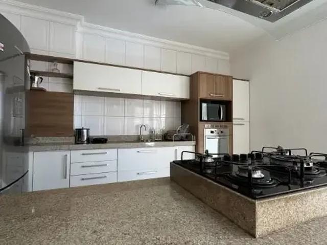 Apartamento para Venda em Cuiabá/MT Alvorada 4 Quartos