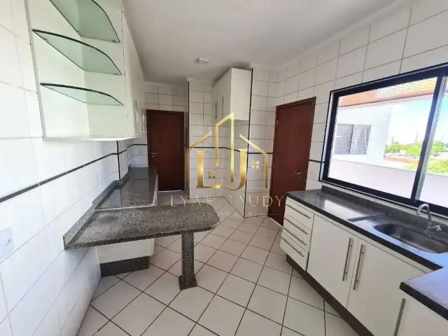 Apartamento para Venda em Cuiabá/MT Araés 3 Quartos