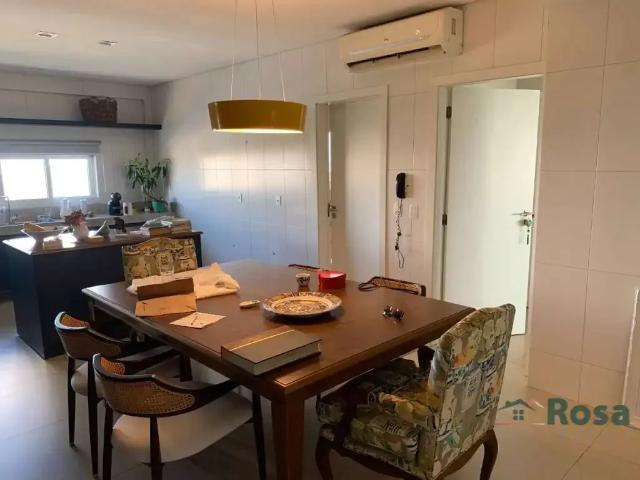 Apartamento para Venda em Cuiabá/MT Jardim Ubirajara 5 Quartos