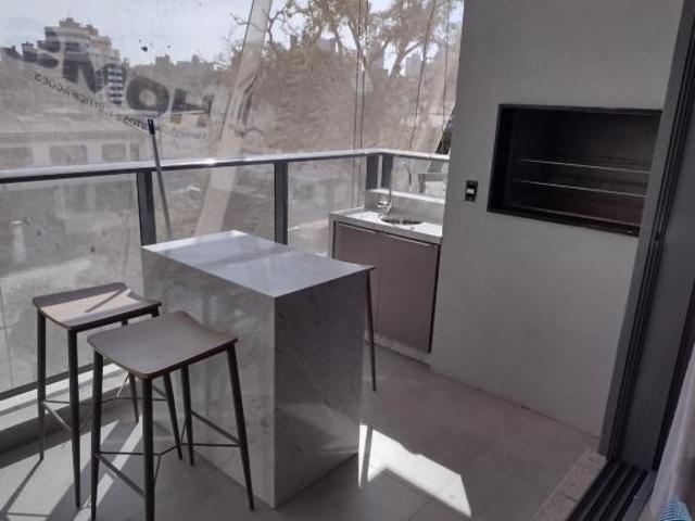 Apartamento para Venda em Curitiba, Batel, 2 dormitórios, 2 suítes, 3 banheiros, 2 vagas
