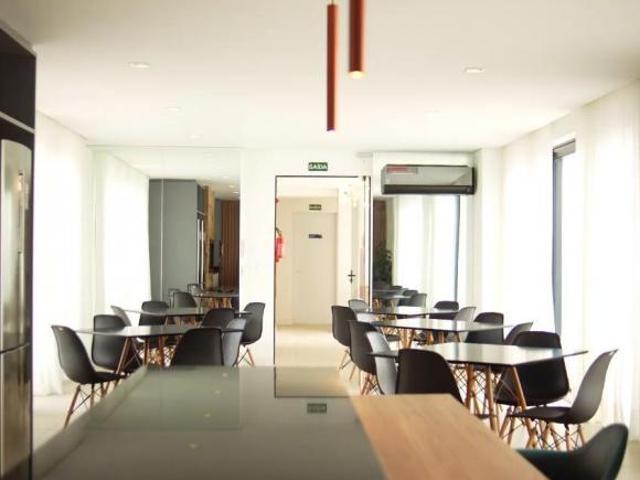 Apartamento para Venda em Curitiba, Portão, 2 dormitórios, 1 banheiro, 1 vaga