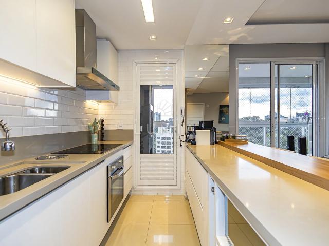 Apartamento para Venda em Curitiba/PR Cabral 2 Quartos