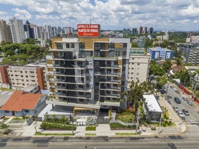 Apartamento para Venda em Curitiba/PR Cabral 3 Quartos