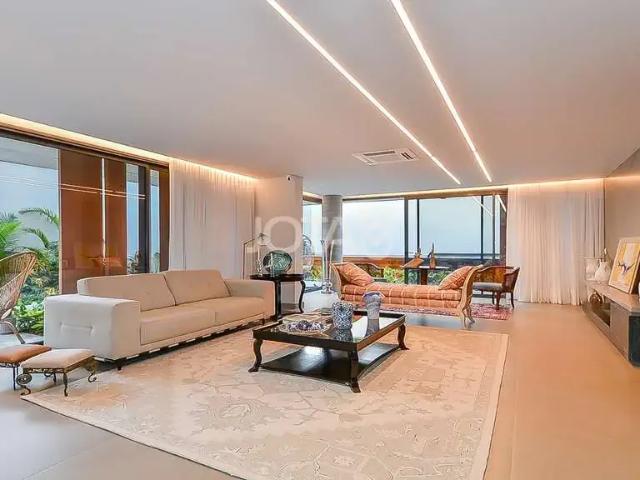 Apartamento para Venda em Curitiba/PR Cabral 3 Quartos