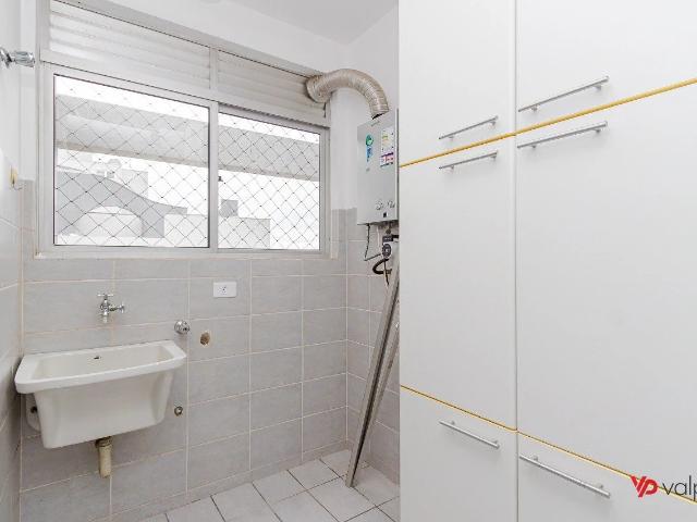 Apartamento para Venda em Curitiba/PR Cabral 3 Quartos