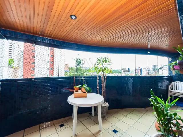 Apartamento para Venda em Curitiba/PR Cabral 3 Quartos