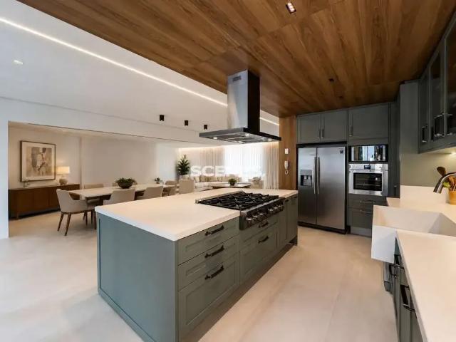 Apartamento para Venda em Curitiba/PR Cabral 3 Quartos