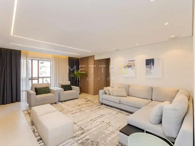 Apartamento para Venda em Curitiba/PR Cabral 4 Quartos