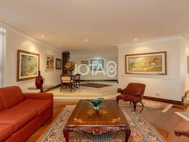 Apartamento para Venda em Curitiba/PR Cabral 5 Quartos