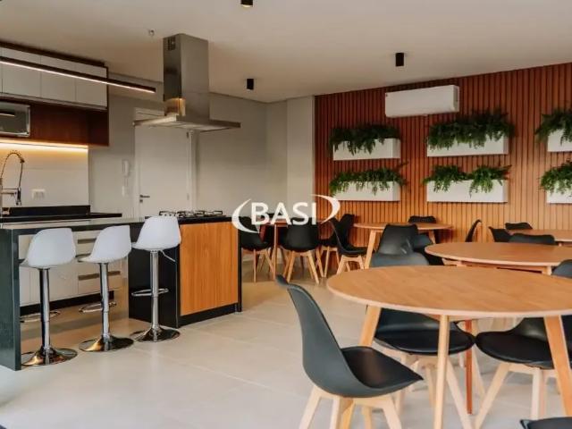 Apartamento para Venda em Curitiba/PR Capão Raso 2 Quartos