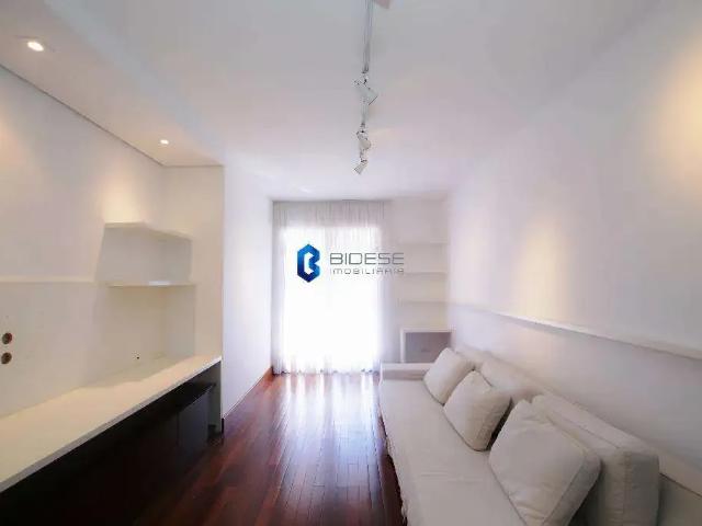 Apartamento para Venda em Curitiba/PR Centro Cívico 2 Quartos