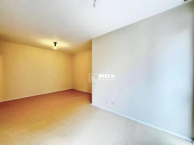 Apartamento para Venda em Curitiba/PR Centro Cívico 2 Quartos