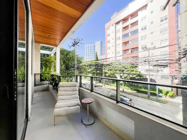 Apartamento para Venda em Curitiba/PR Centro Cívico 3 Quartos