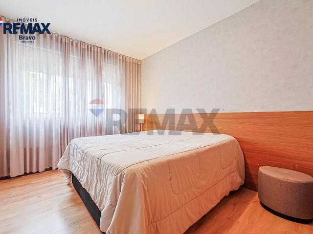 Apartamento para Venda em Curitiba/PR Centro Cívico 3 Quartos