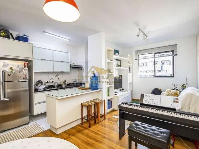 Apartamento para Venda em Curitiba/PR Centro 2 Quartos