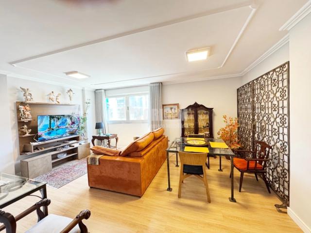Apartamento para Venda em Curitiba/PR Centro 3 Quartos