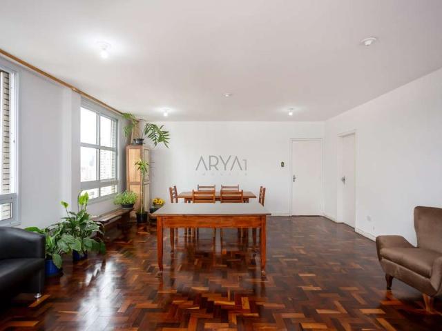 Apartamento para Venda em Curitiba/PR Centro 3 Quartos