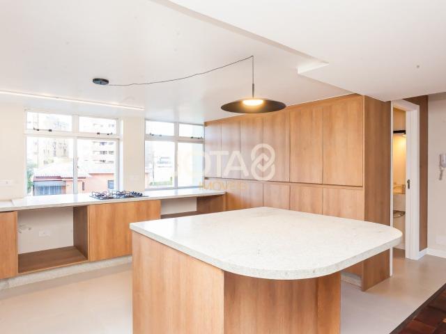 Apartamento para Venda em Curitiba/PR Centro 3 Quartos