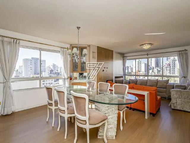 Apartamento para Venda em Curitiba/PR Centro 3 Quartos