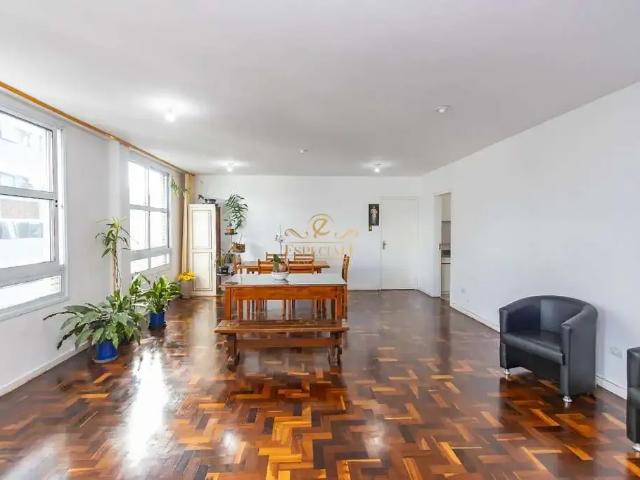 Apartamento para Venda em Curitiba/PR Centro 3 Quartos