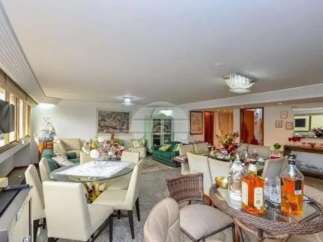 Apartamento para Venda em Curitiba/PR Centro 3 Quartos