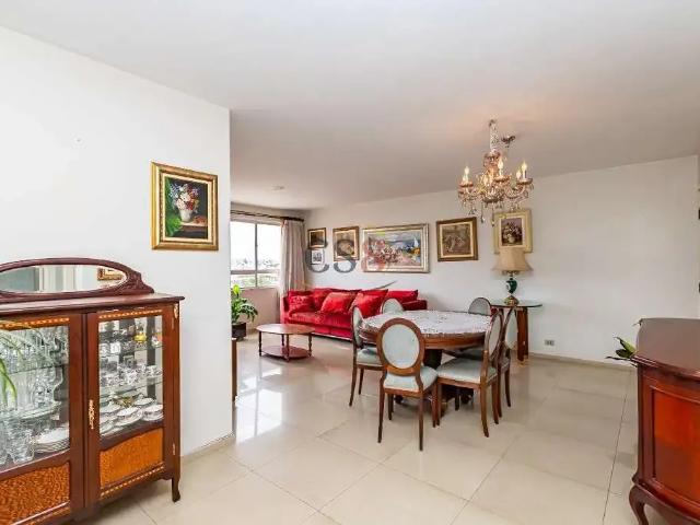 Apartamento para Venda em Curitiba/PR Centro 3 Quartos