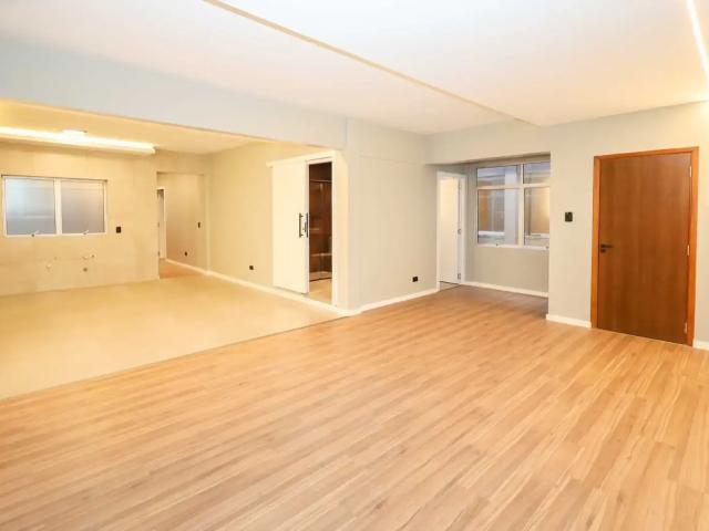 Apartamento para Venda em Curitiba/PR Centro 3 Quartos