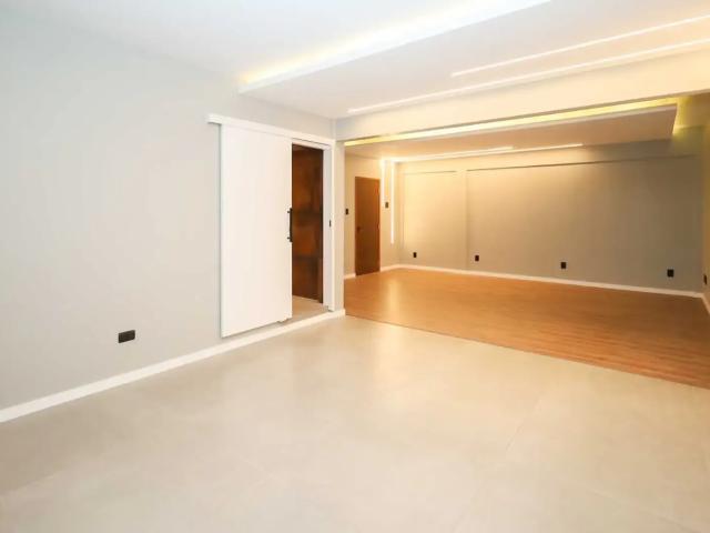Apartamento para Venda em Curitiba/PR Centro 3 Quartos