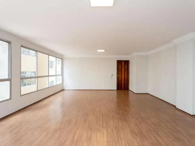 Apartamento para Venda em Curitiba/PR Centro 3 Quartos