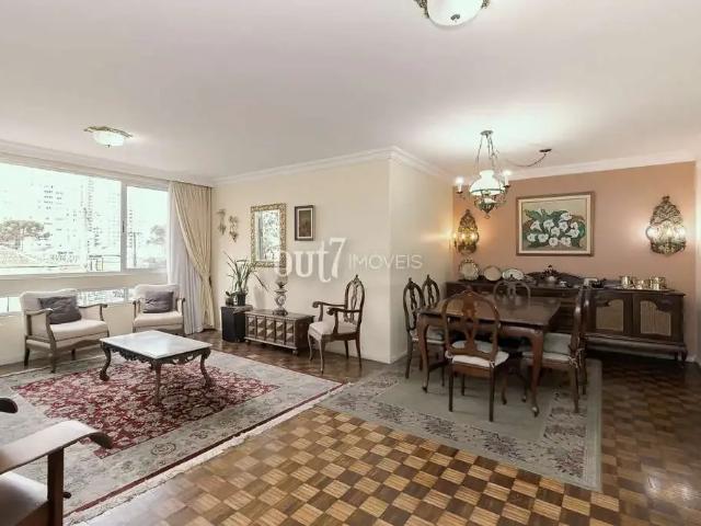 Apartamento para Venda em Curitiba/PR Centro 3 Quartos