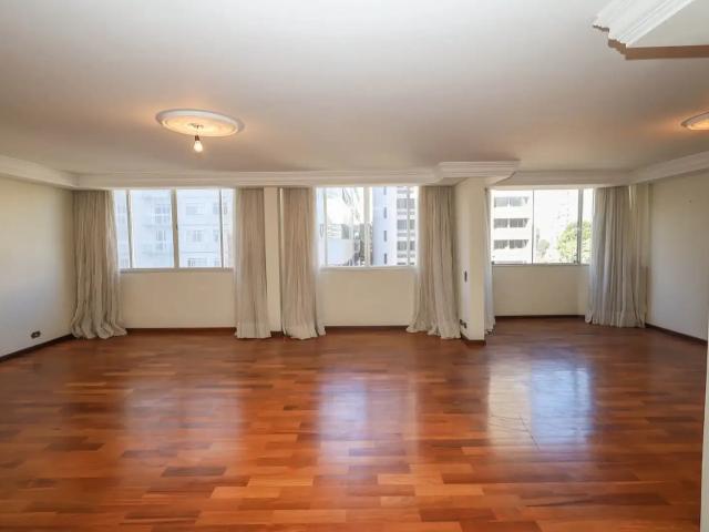 Apartamento para Venda em Curitiba/PR Centro 3 Quartos