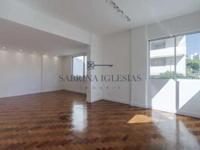 Apartamento para Venda em Curitiba/PR Centro 3 Quartos