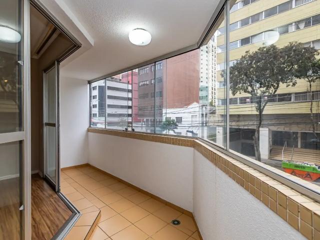 Apartamento para Venda em Curitiba/PR Centro 3 Quartos