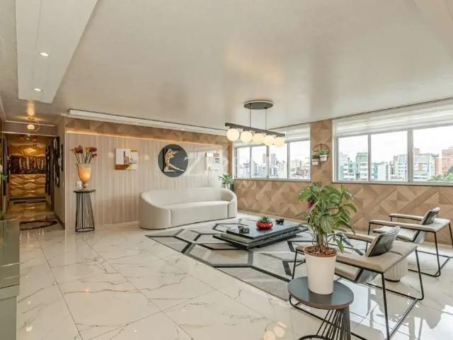 Apartamento para Venda em Curitiba/PR Alto da Rua XV 4 Quartos