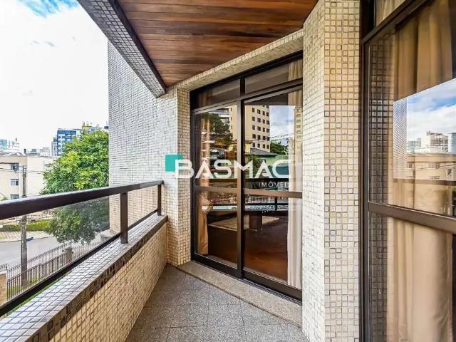 Apartamento para Venda em Curitiba/PR Centro 4 Quartos