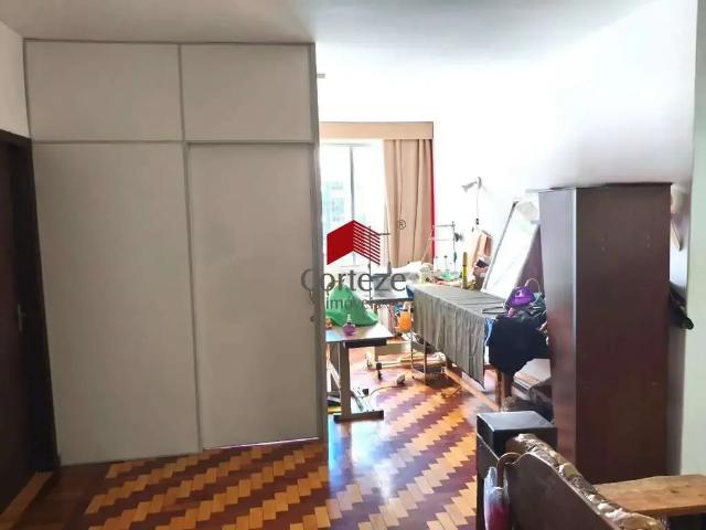 Apartamento para Venda em Curitiba/PR Centro 4 Quartos