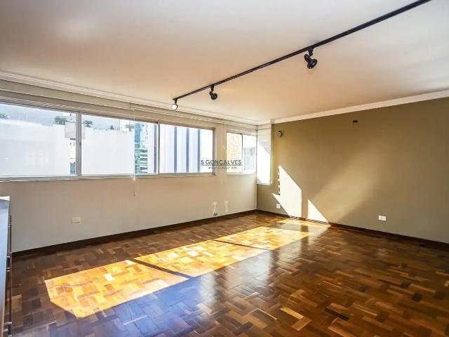 Apartamento para Venda em Curitiba/PR Centro 4 Quartos