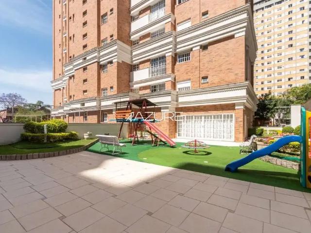 Apartamento para Venda em Curitiba/PR Centro 4 Quartos
