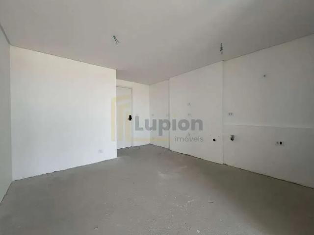 Apartamento para Venda em Curitiba/PR Cristo Rei 2 Quartos