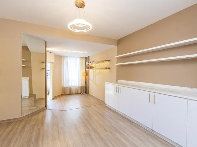 Apartamento para Venda em Curitiba/PR Cristo Rei 3 Quartos