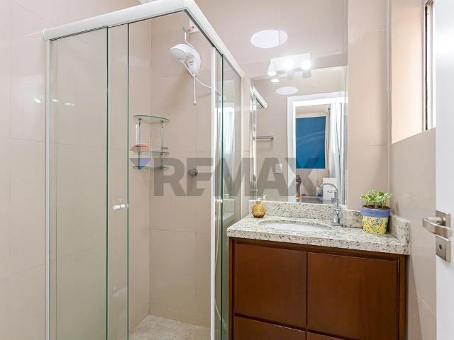 Apartamento para Venda em Curitiba/PR Água Verde 4 Quartos