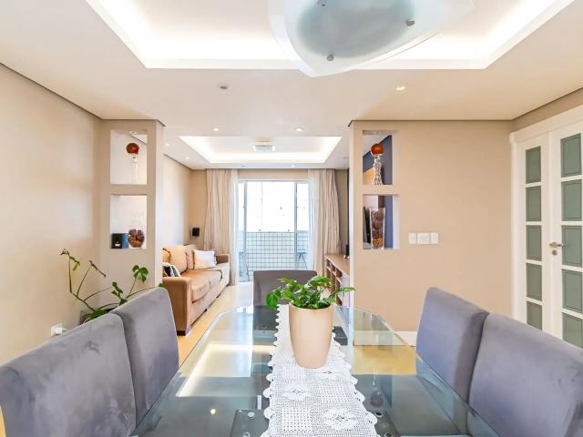 Apartamento para Venda em Curitiba/PR Água Verde 4 Quartos