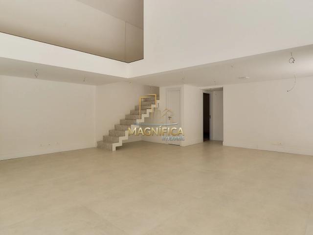 Apartamento para Venda em Curitiba/PR Água Verde 4 Quartos