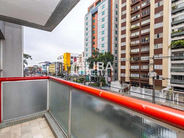 Apartamento para Venda em Curitiba/PR Água Verde 4 Quartos