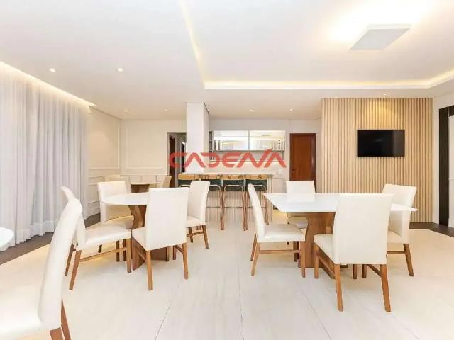 Apartamento para Venda em Curitiba/PR Água Verde 2 Quartos