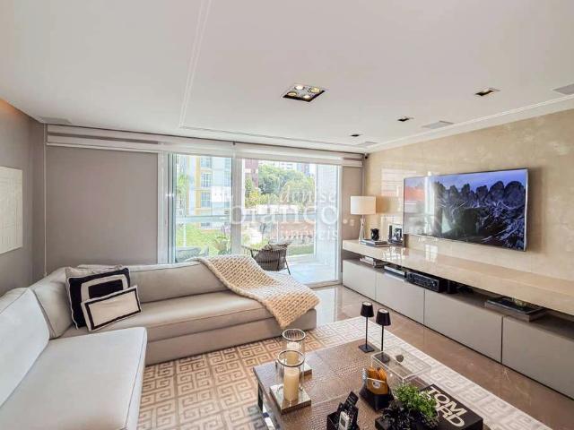Apartamento para Venda em Curitiba/PR Água Verde 3 Quartos