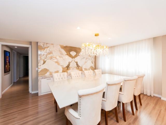 Apartamento para Venda em Curitiba/PR Água Verde 3 Quartos