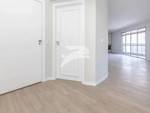 Apartamento para Venda em Curitiba/PR Água Verde 3 Quartos